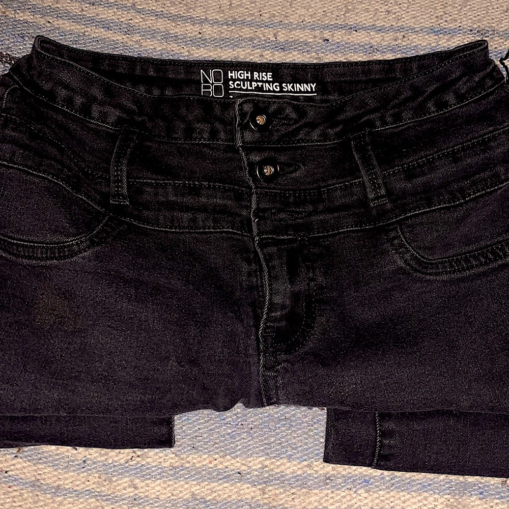 no bonderies black jeans